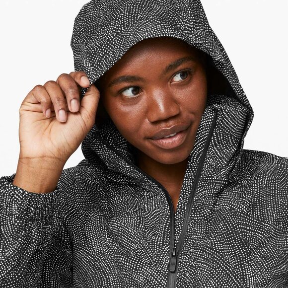 NWT Lululemon Here To Move Jacket, Sz 6, Free Spirit Alpine White Black - Picture 6 of 14